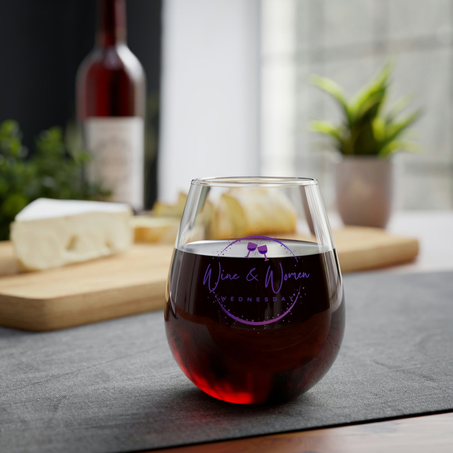 SPECIAL REQUEST ORDER: (circle with 2 glasses) Stemless Wine Glass, 11.75oz